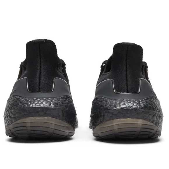 Adidas UltraBoost 22 Running Shoes Triple Black 8.5W NWT - Picture 10 of 16